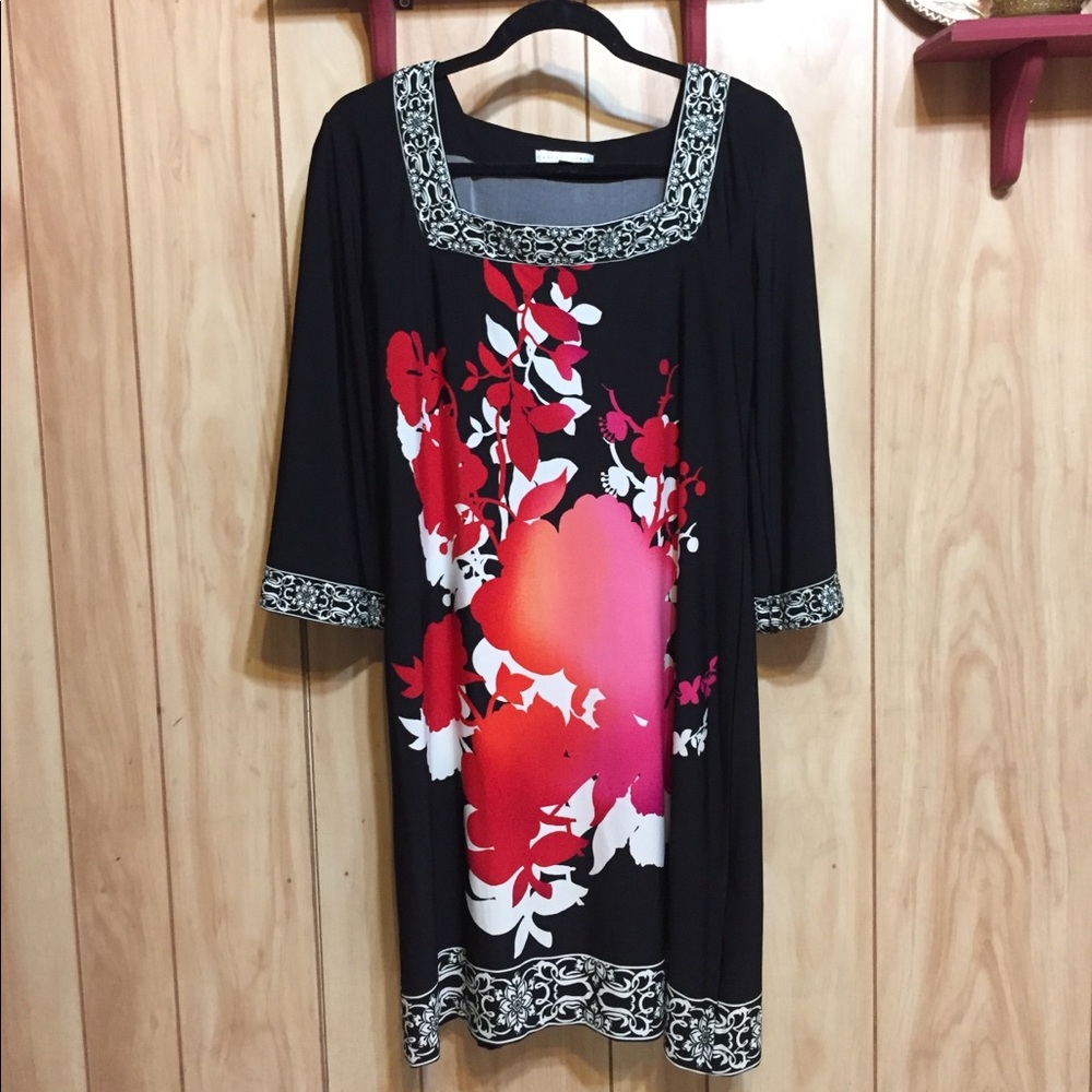 Stretchy floral dress